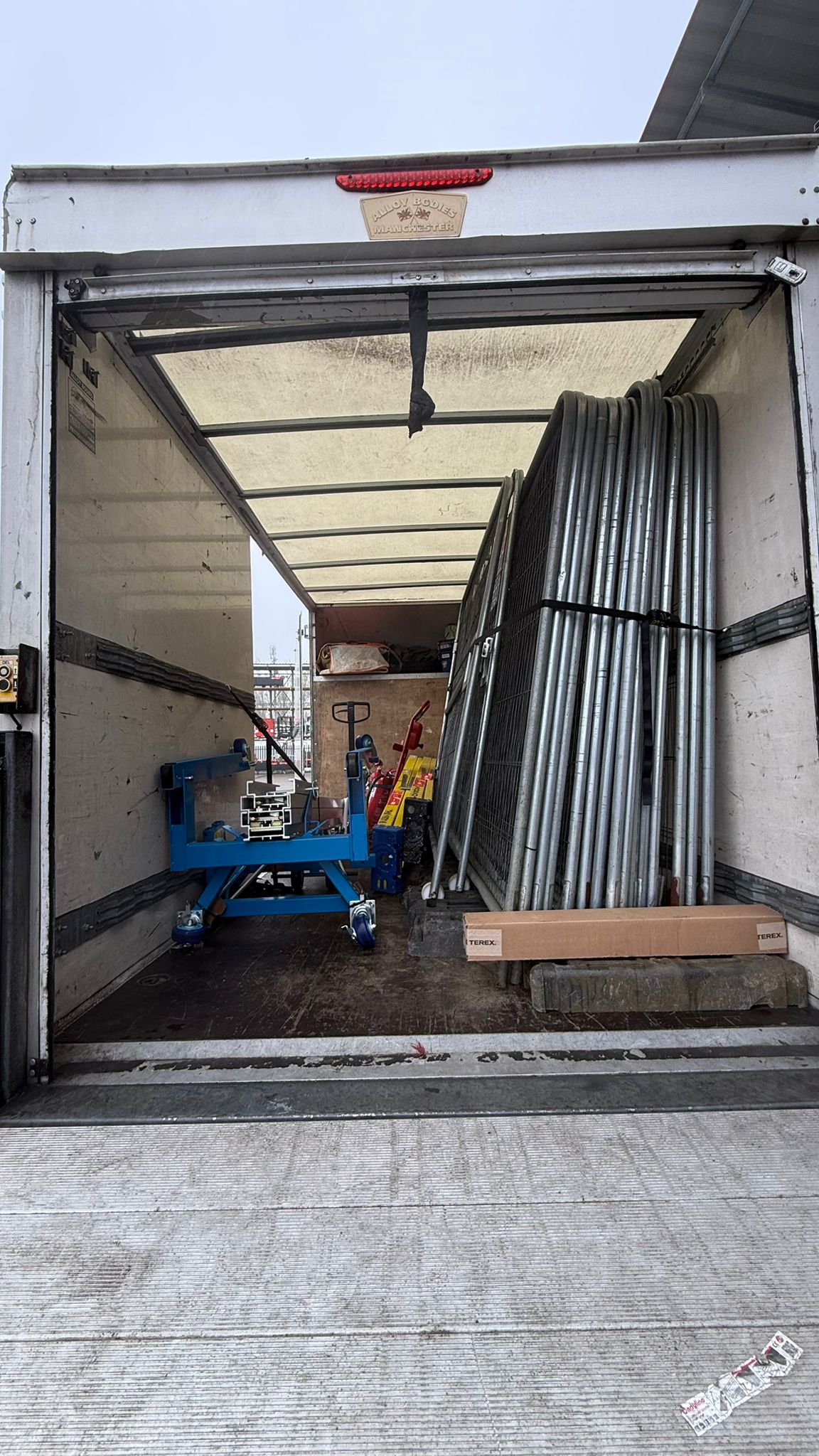 Poza galerie Trustedtrans - 3282807d-360e-400b-b1f2-ffeddee320af.jpeg