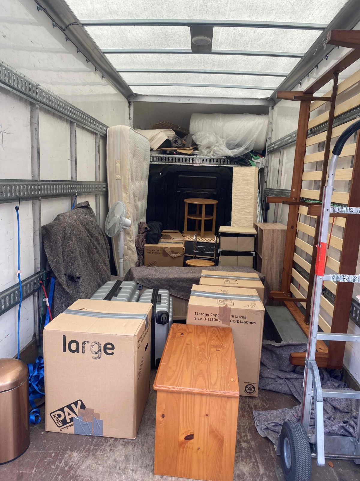 Poza galerie Trustedtrans - PHOTO-2023-11-27-11-07-43.jpg