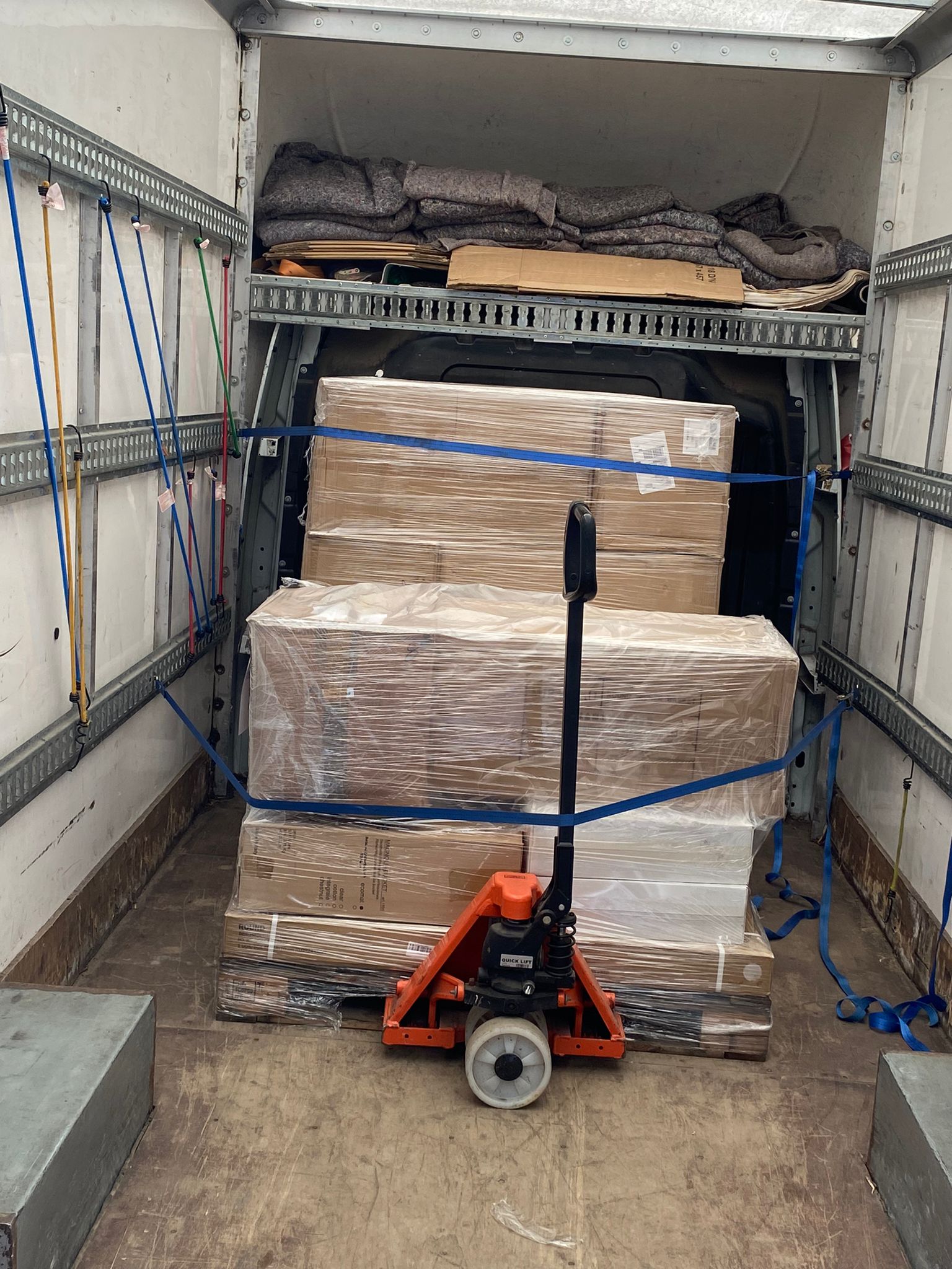 Poza galerie Trustedtrans - PHOTO-2024-05-15-10-21-59.jpg