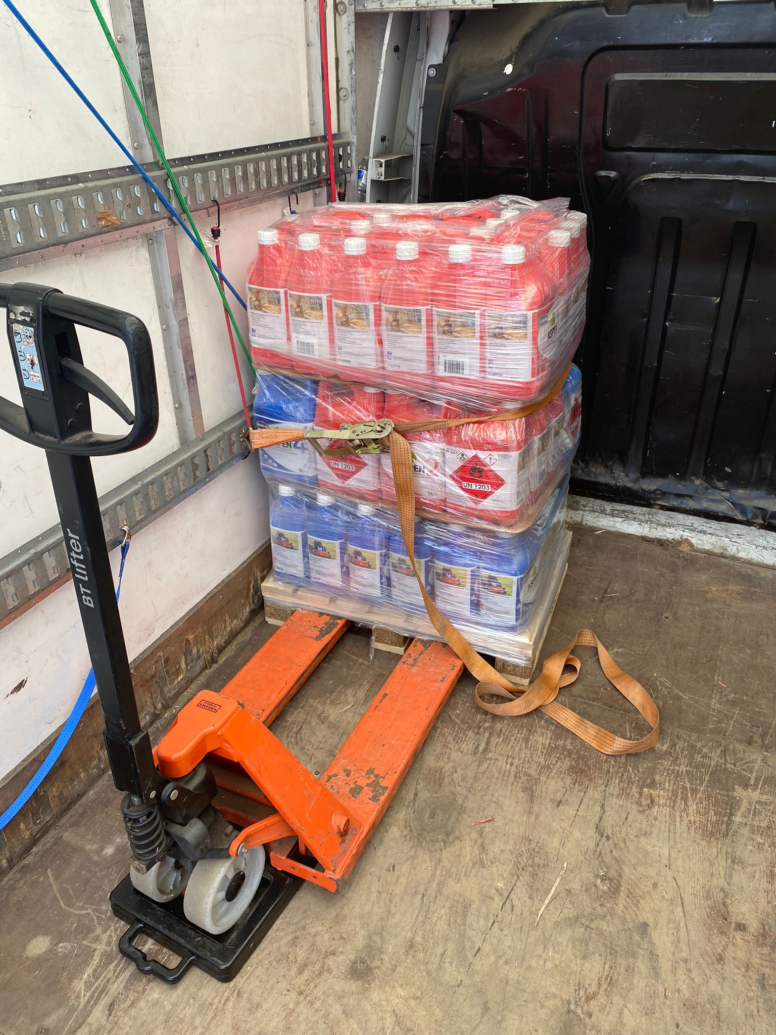 Poza galerie Trustedtrans - PHOTO-2024-06-17-13-06-04.jpg