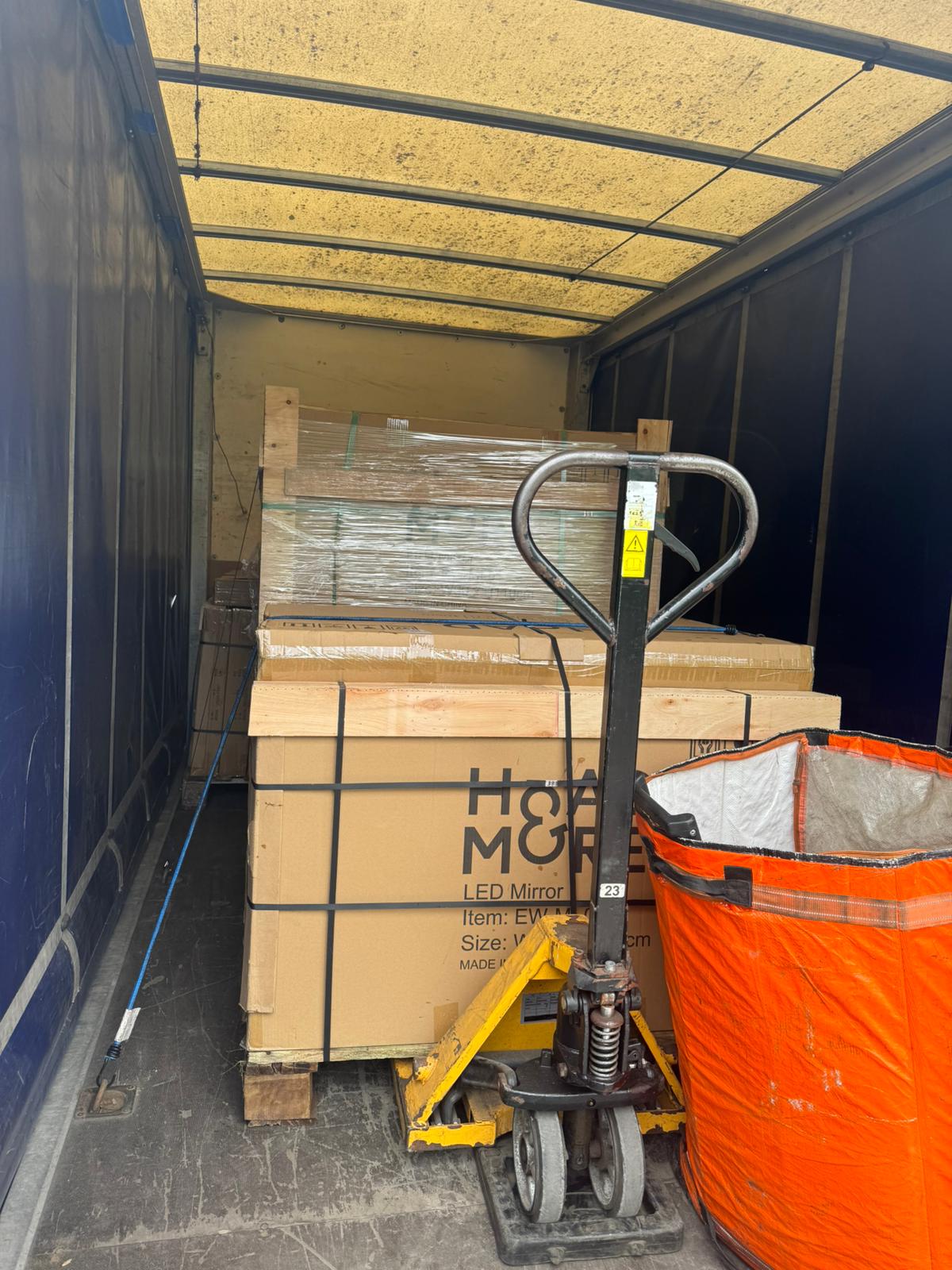 Poza galerie Trustedtrans - PHOTO-2025-06-04-11-30-28.jpg